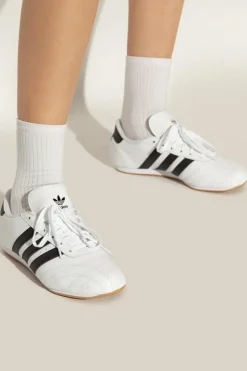 ADIDAS Originals BIAŁY Buty sportowe `Taekwondo Lace W`