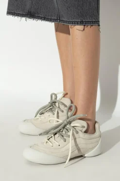 Alexander McQueen kremowy Buty sportowe `Flexion
