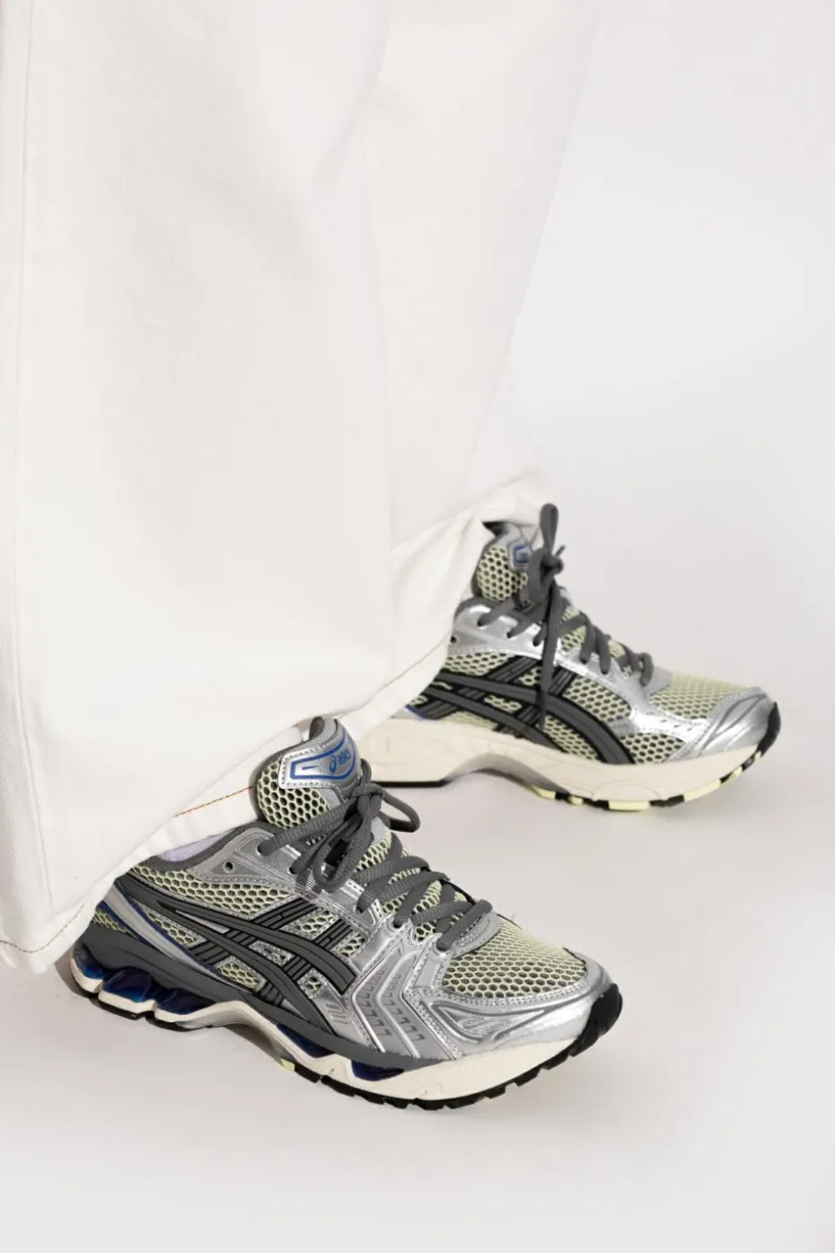ASICS SZARY Buty sportowe `GEL-KAYANO 14`