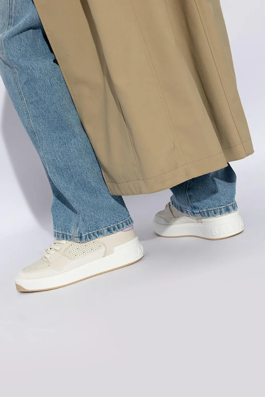 Balmain beżowy Buty sportowe ‘B-Court’