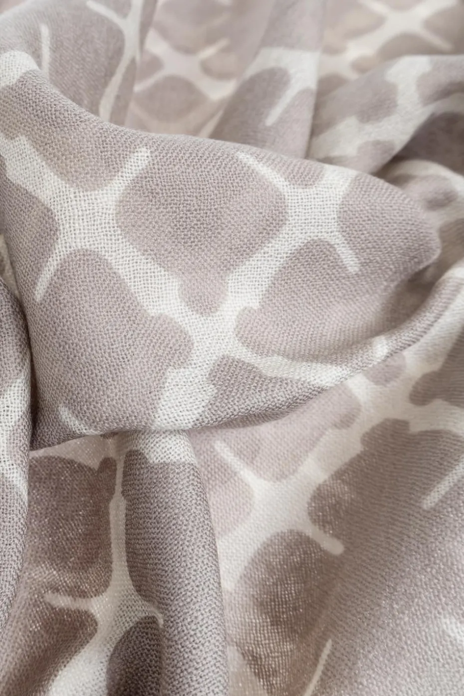 By Malene Birger SZARY Wełniana chusta