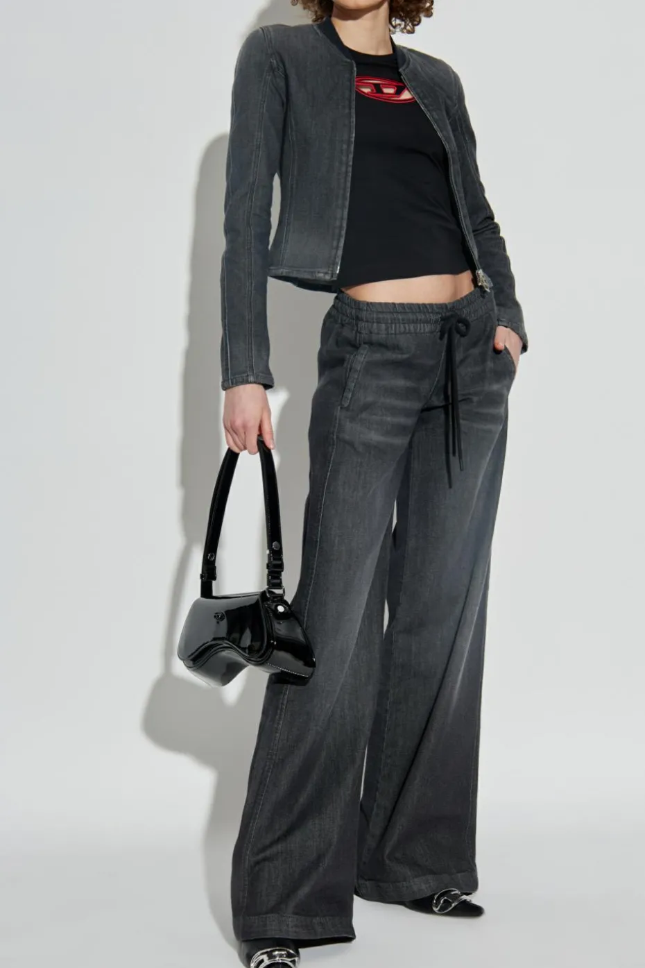 Diesel CZARNY Jeansy `2078 D-AINTY JOGG`