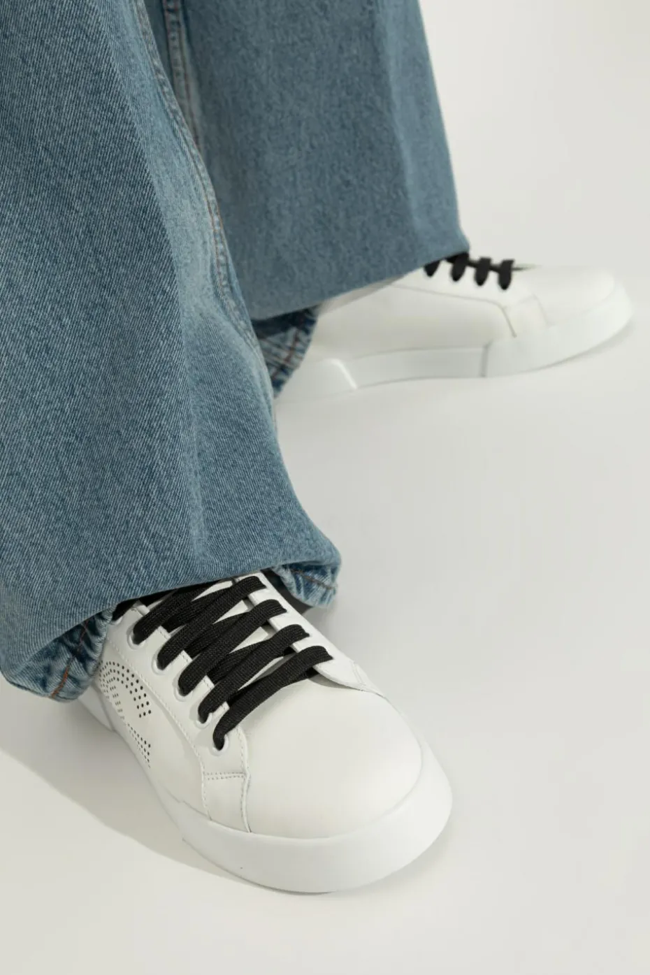 Dolce & Gabbana BIAŁY Buty sportowe `Portofino`