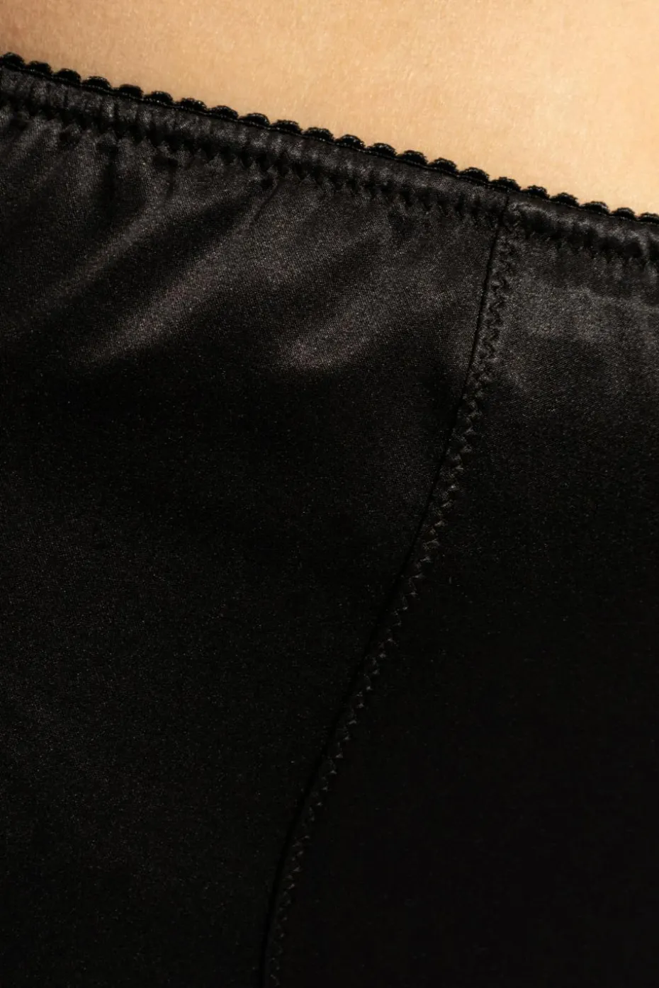 Dolce & Gabbana CZARNY Jedwabne figi z wysokim stanem