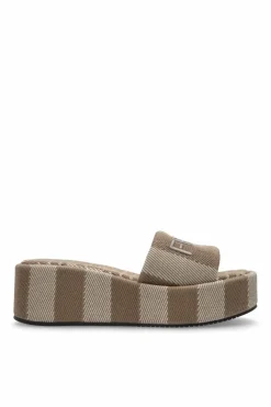 Fendi beżowy Klapki `Sunshine` na koturnie