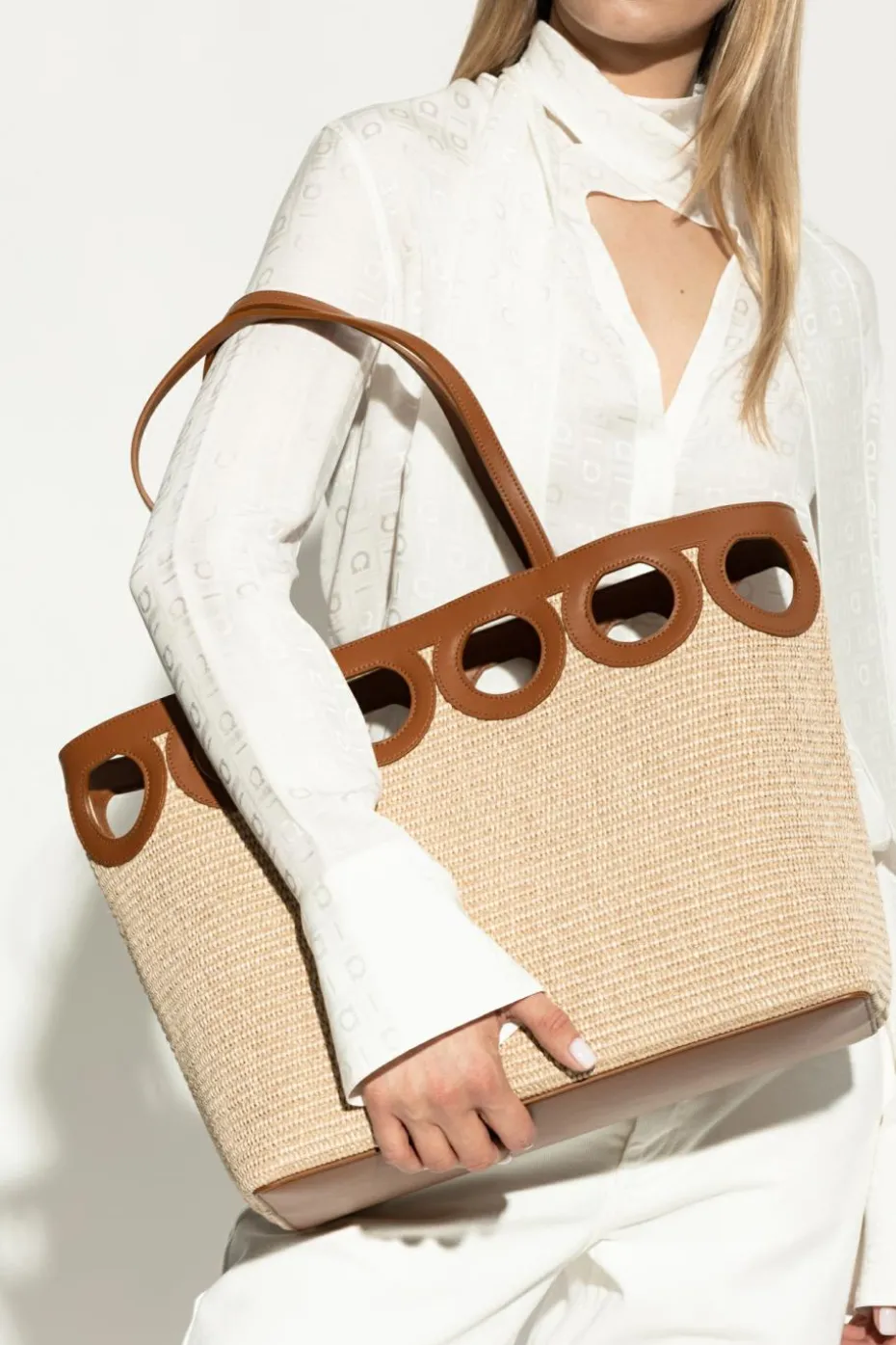 FERRAGAMO beżowy Torba `Gancio Medium` typu `shopper`