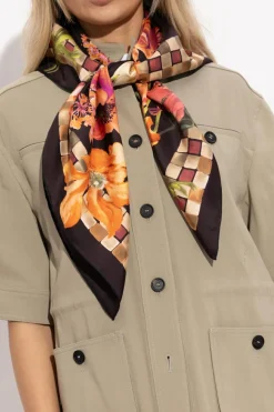 FERRAGAMO MULTIKOLOR Jedwabna chusta z nadrukiem