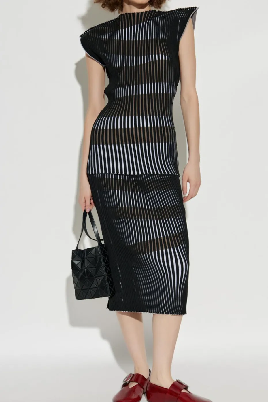 Issey Miyake CZARNY Plisowany top