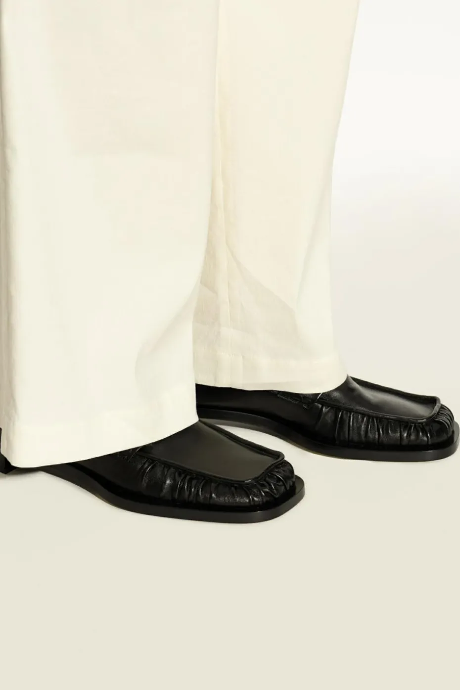 JIL SANDER CZARNY Skórzane buty