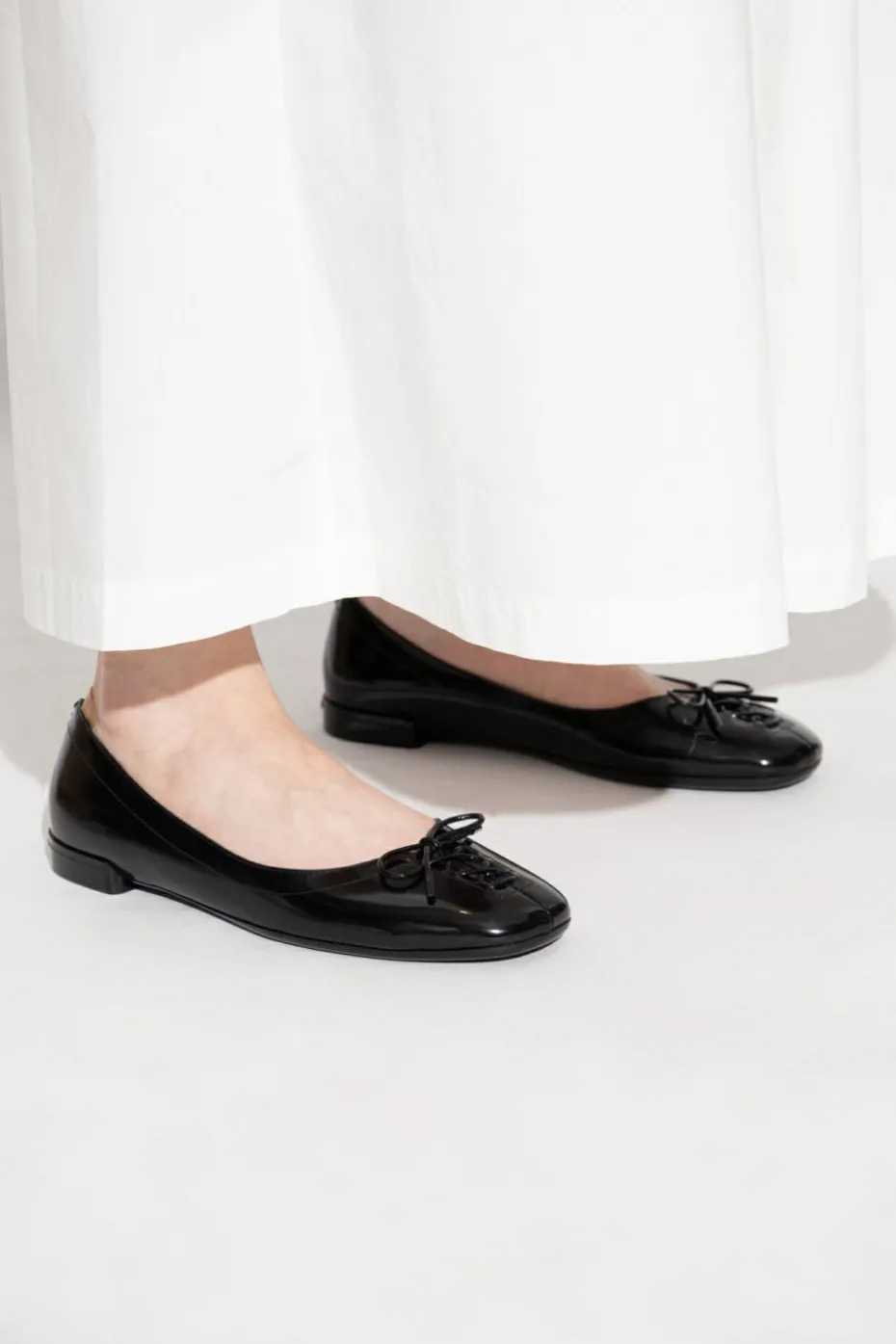 Jimmy Choo CZARNY Baleriny `Scarlett`