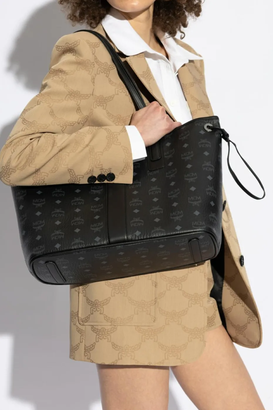 MCM CZARNY Torba typu `shopper`