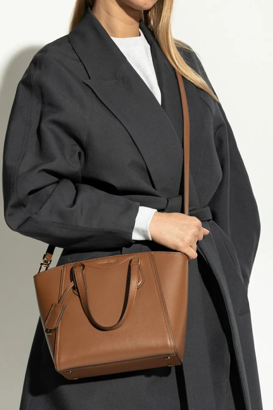 Michael Michael Kors BRĄZOWY Torba na ramię `Taryn`