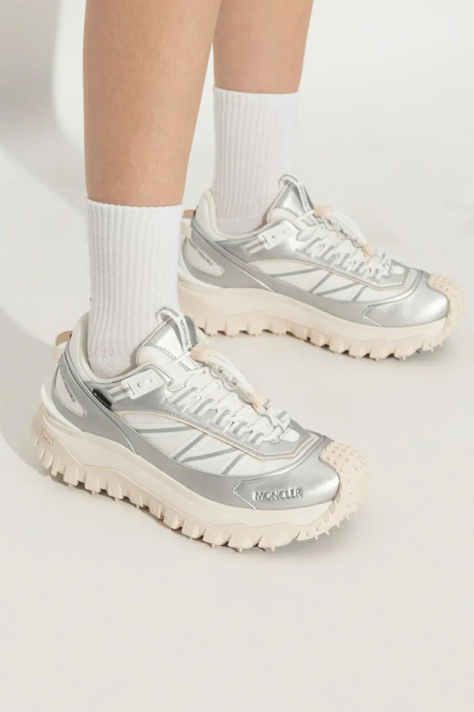 Moncler BIAŁY Buty sportowe `Trailgrip GTX`