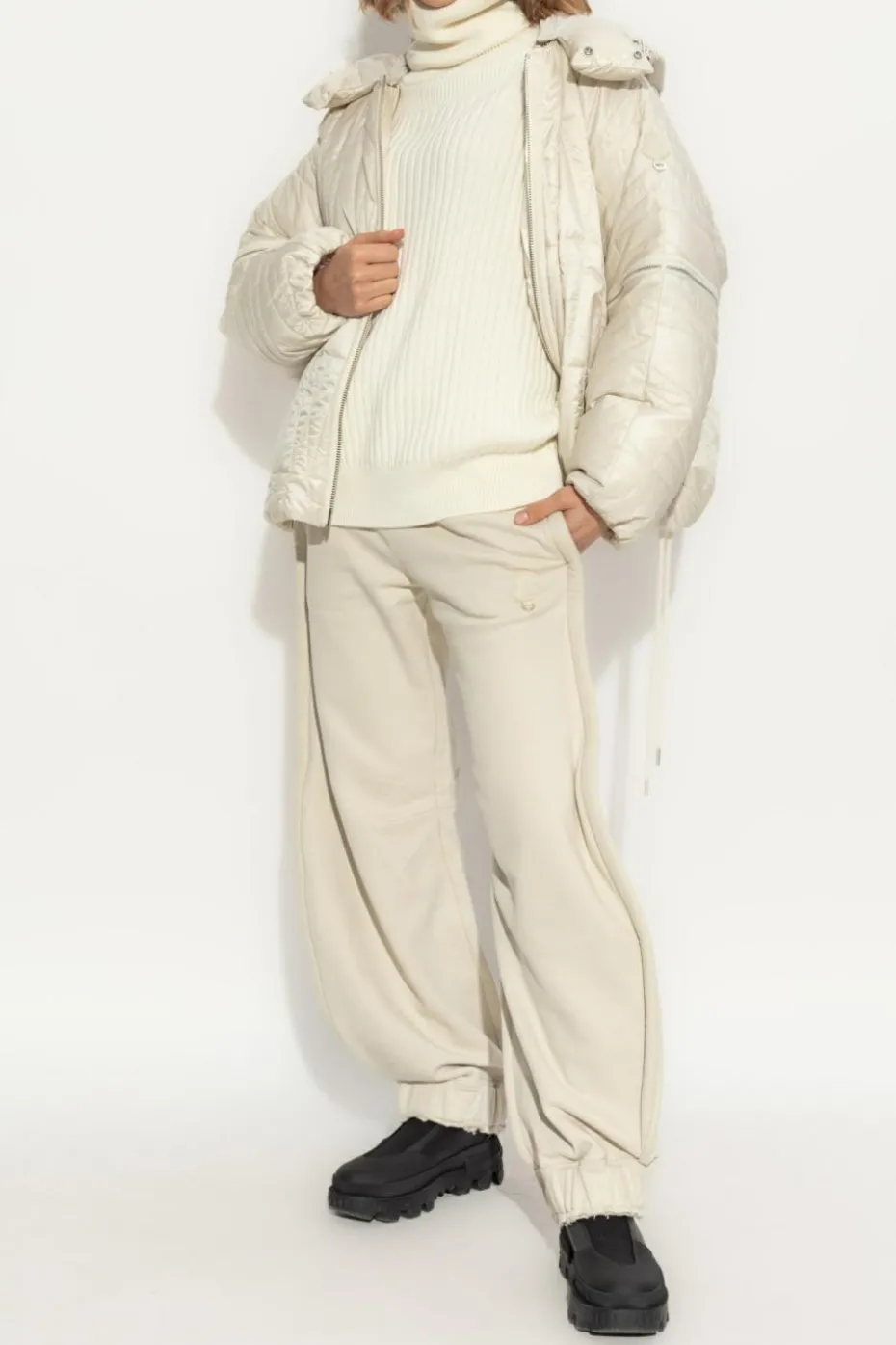 Moncler Genius kremowy 6 MONCLER WILLOW SMITH
