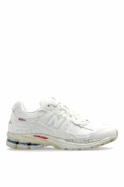 New Balance BIAŁY Buty sportowe `M2002RDC`