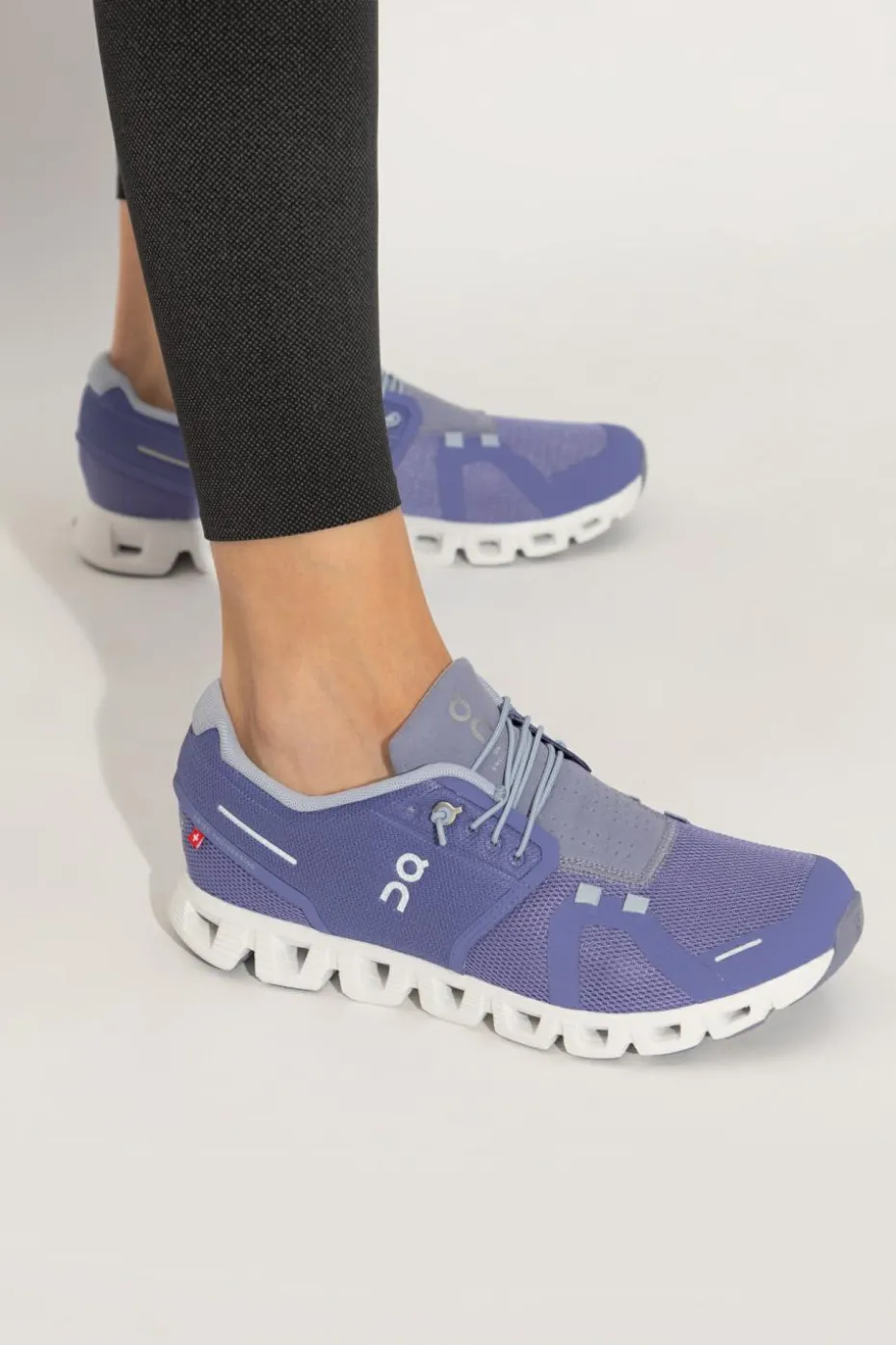 On Running FIOLETOWY Buty sportowe `Cloud 5`