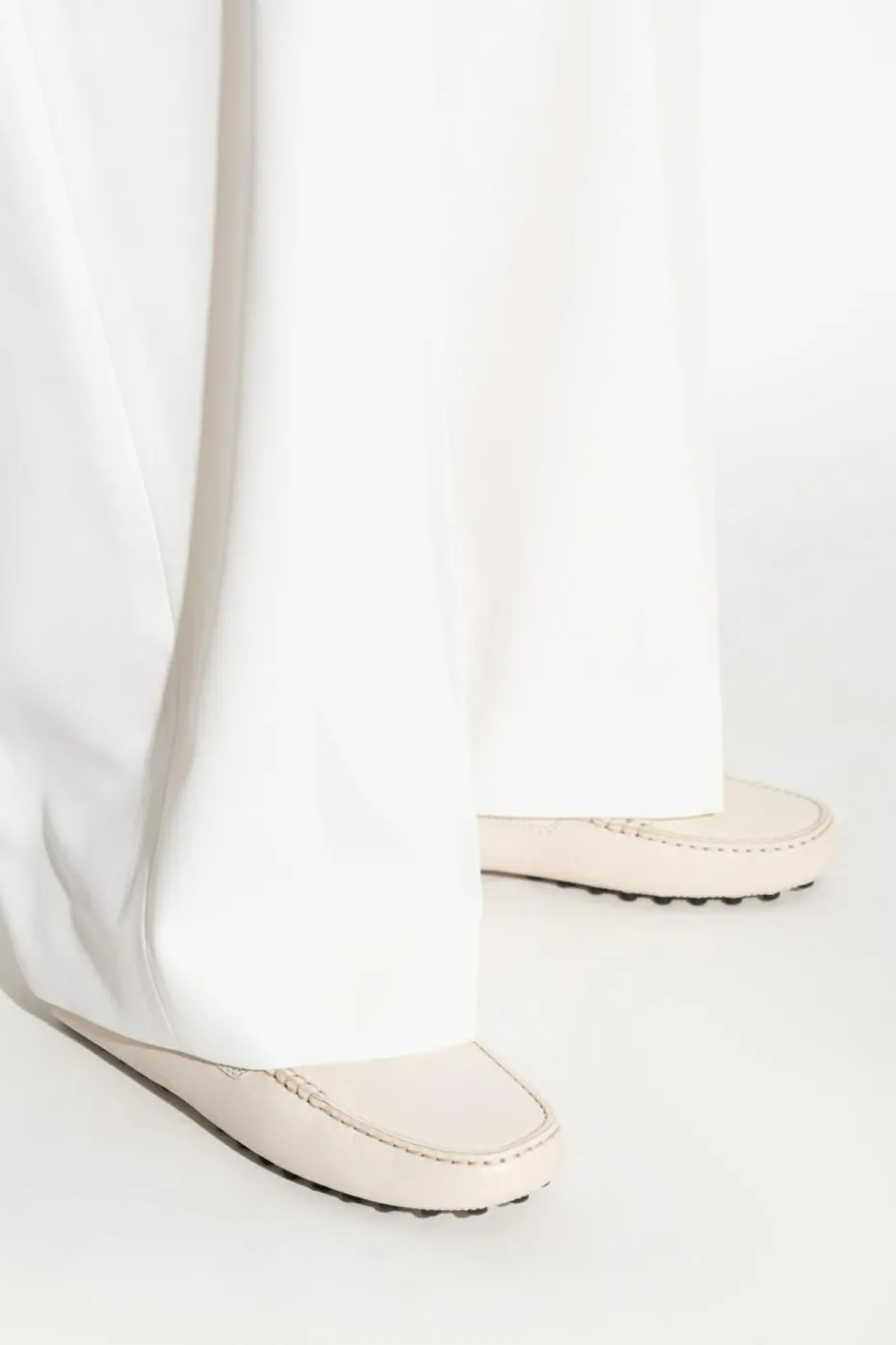 Tod’s BIAŁY Skórzane mokasyny