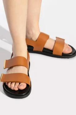 Tod’s BRĄZOWY Skórzane sandały