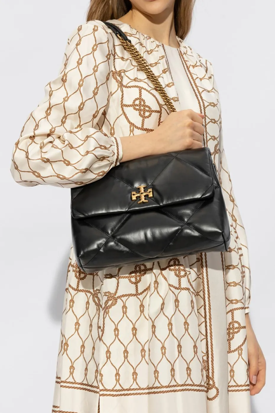 Tory Burch CZARNY Pikowana torba na ramię ‘Kira Diamond’