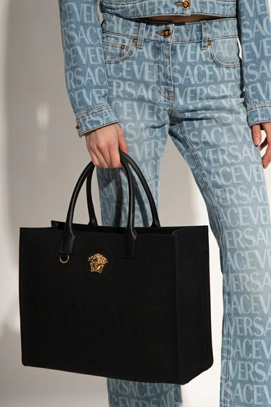 Versace CZARNY Torba typu ‘shopper’ z logo